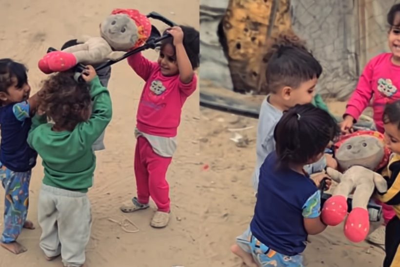 Ανέμελα παιδιά στη Γazα παίζουν «κηδεία» σε ένα σπαρακτικό βίντεο