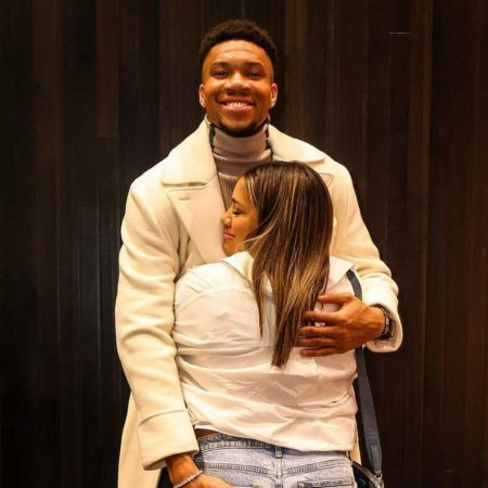 Ο Αντετοκούνμπο «πρέπει να ρωτήσει τη γυναίκα του» κι αυτό τον κάνει έναν σ#ξι φεμινιστή