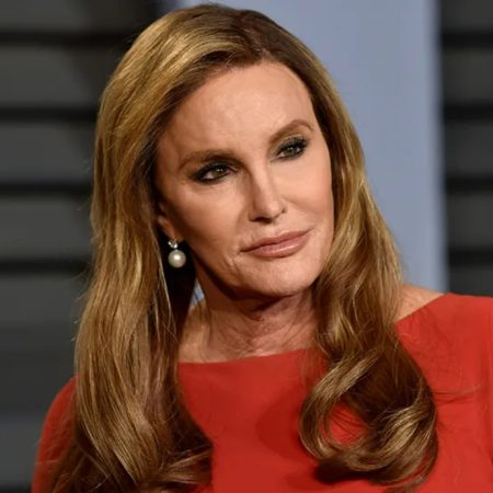 Το διαβατήριο της Caitlyn Jenner άλλαξε σε «άρρεν» παρά τη θέλησή της