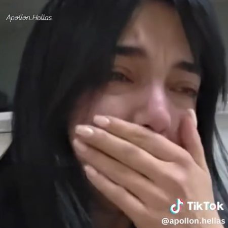 Viral video: Παιδίατρος κλαίει από εξάντληση μετά από 5 ημέρες συνεχούς εφημερίας