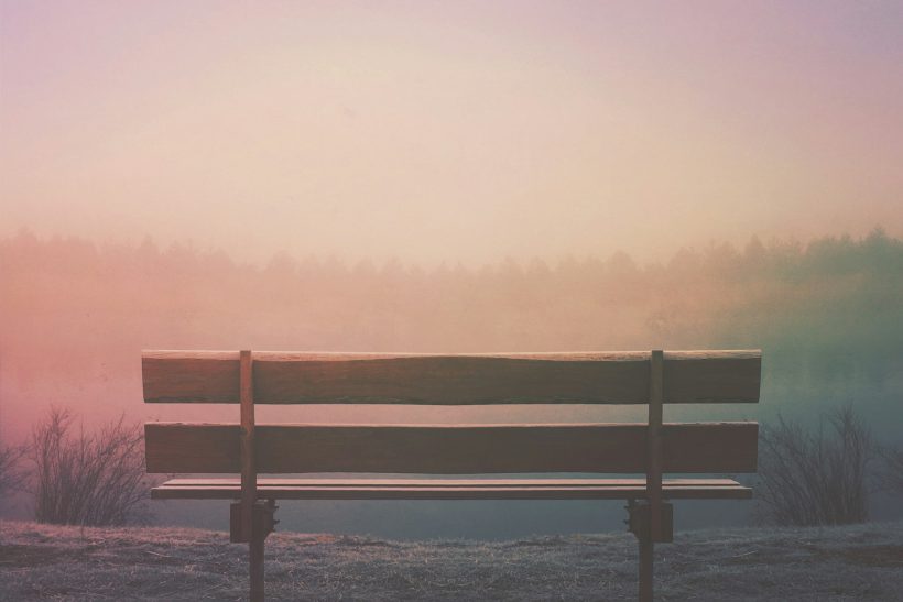 Έλα να με βρεις στο γνωστό παγκάκι