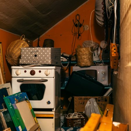 Swedish Death Cleaning: Η πρακτική που ακούγεται μακάβρια αλλά έχει πολύ νόημα