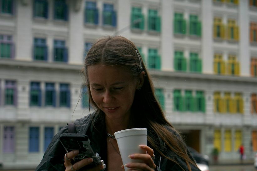 Οι φίλοι που ξεκίνησαν από απόσταση και έγιναν οι πιο δικοί μας