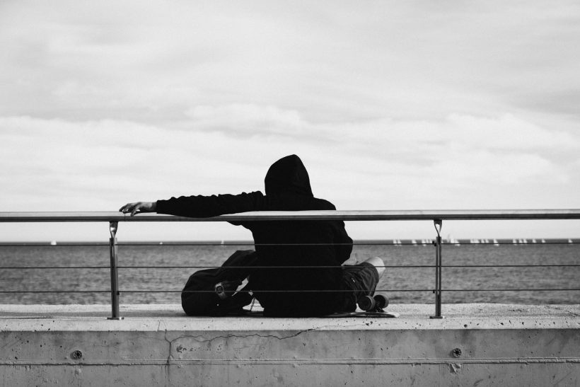 Πόσο σε χειραγώγησαν η μαμά και ο μπαμπάς για να νομίζεις ότι αυτό είναι αγάπη;