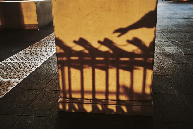 Γιατί είναι πιο εύκολο να βάζεις τις ανάγκες των άλλων μπροστά