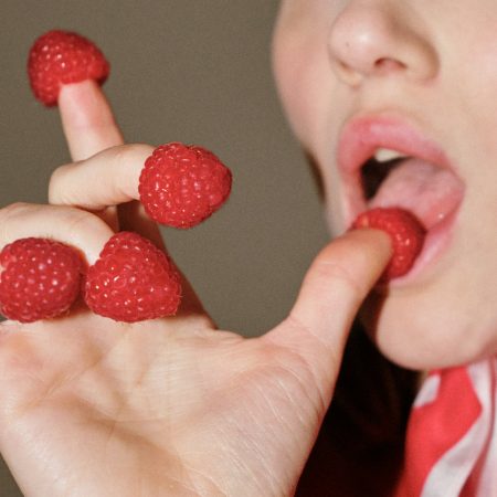 “Δώσε μου δαχτυλάκια και πάρε μου τη ψυχή”: το finger k1nk στα καλύτερά του