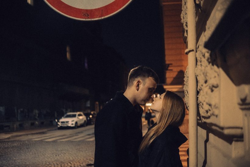 Η σιωπηλή στιγμή που μια σχέση αρχίζει να τελειώνει