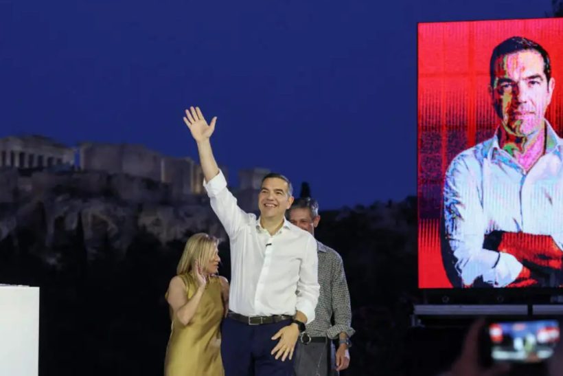 Το νέο κόμμα Τσίπρα ξεκίνησε χθες με νοσταλγία, συμβολισμούς και ένα όνομα που δίχασε