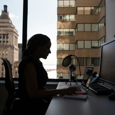 Ελλάδα: Πάνω από 26.000 άνεργοι και οι περισσότεροι είναι (φυσικά) γυναίκες