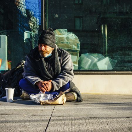 Κάποιος θα προσευχόταν για τη ζωή που εσύ βαριέσαι