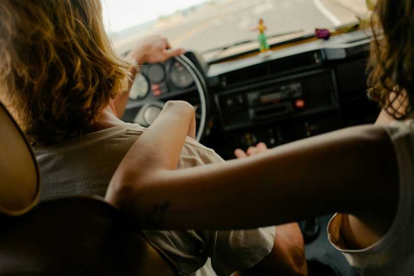 Θες να μάθεις αν θα χωρίσεις; Πάτε μαζί ένα road trip του Σαββατοκύριακου