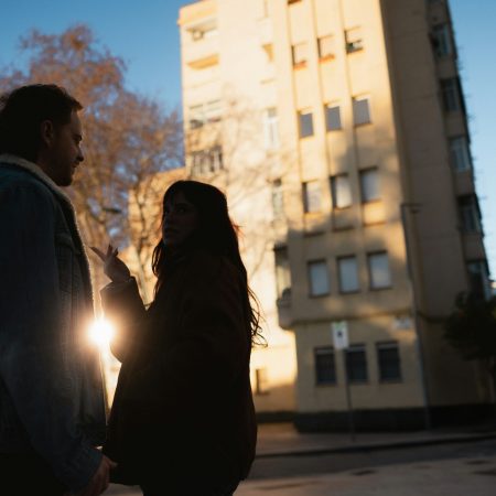 Αν έχουν προαποφασίσει να σε παρεξηγήσουν, γιατί σπαταλάς τις λέξεις σου;