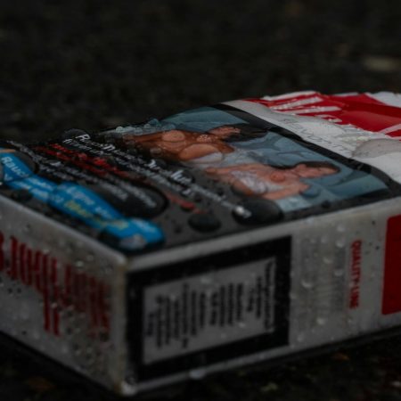 Η νέα καμπάνια της Mαlboro είναι μια σκέτη υποκρισία