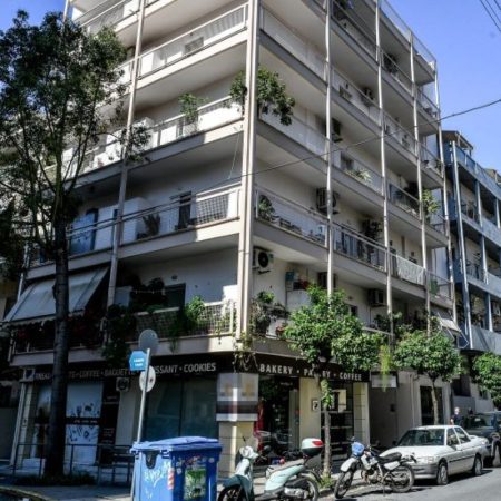 Γυναικοκτονία Καλαμάτα: Άλλη μία από εμάς δεν είδε την ανατολή σήμερα