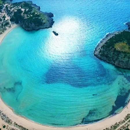 6 ελληνικές παραλίες που είναι «αλλού» και δικαίως έχουν γίνει viral
