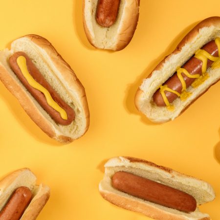 Στη Βόρεια Κορέα απαγορεύτηκε το hot dog και τα λουκάνικα γενικότερα