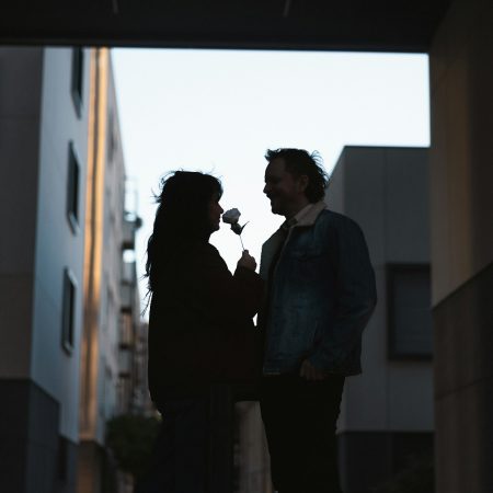 Κάποτε κουράζεσαι να εξηγείς ποιος είσαι στον άνθρωπο που -υποτίθεται- σ' αγαπάει