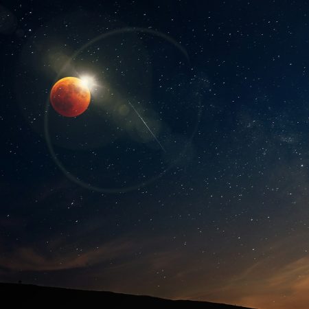 Ο Ιούνιος ξεκινά με συναίσθημα: Ποια ζώδια ευνοούνται από τον Ερμή στον Καρκίνο