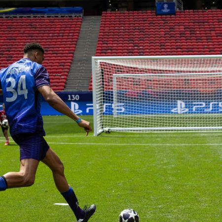 Πολυτάλαντος «Antetokounmpinho» παίζει μπαλίτσα και μάλιστα πολύ καλή