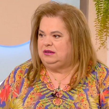Η Έφη Θώδη μίλησε για τους άντρες της ζωής της που την ήθελαν μόνο για τα λεφτά