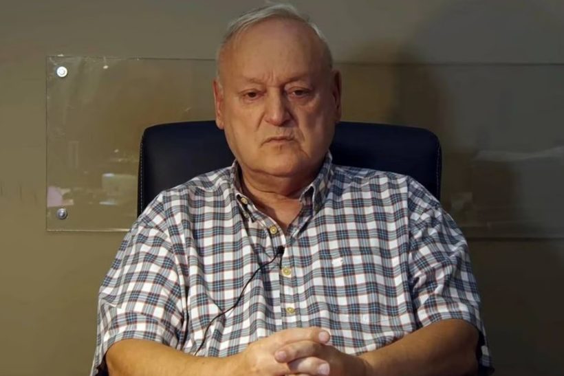 Γuμνός, χτυπημένος και σε λίμνη αimατος βρέθηκε γνωστός ποινικολόγος στο γραφείο του