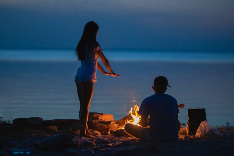 Όλα για όλα, για ένα μήνυμά σου στις δύο τα ξημερώματα του Ιούλη