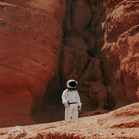 NASA: Zητά εθελοντές για έναν χρόνο ζωής σε προσομοίωση Σελήνης και Άρη