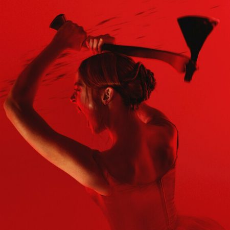 Το Netflix αποκάλυψε τις πρώτες εικόνες του «Monster: The Lizzie Borden Story»