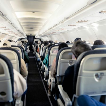 «Εγώ είμαι ο κυβερνήτης, εγώ αποφασίζω»: Πιλότος παράτησε τις βαλίτσες εκτός πτήσης από Σκιάθο για Νάπολη