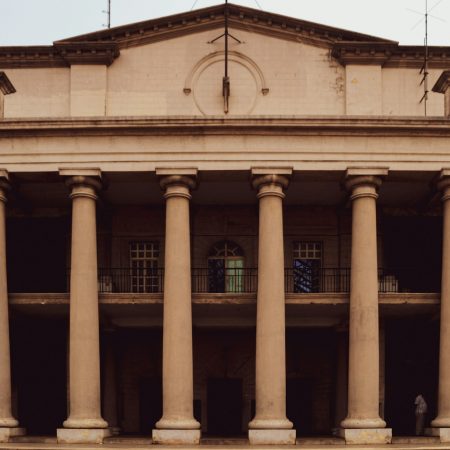 Μερακλής δημοτικός σύμβουλος προτείνει ομαδικό σ#ξ στο δημαρχείο για «ευημερία»