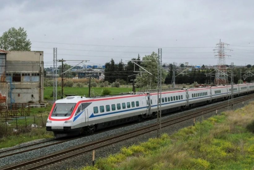 Ξεκίνησε το πρώτο τρένο με 100% τηλεδιοίκηση: Κάλλιο αργά παρά πριν από τα Τέμπη;