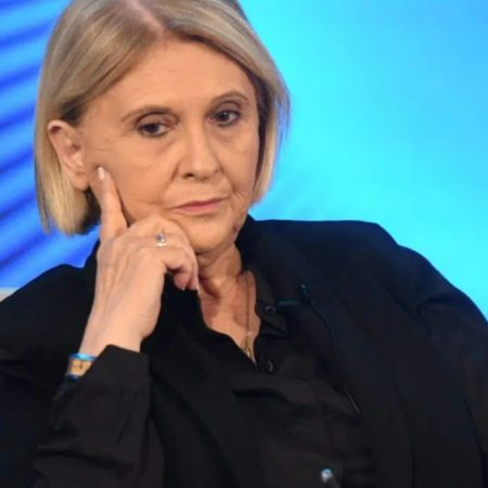 Για τη Βούλτεψη αναπληρωτές χρειαζόμαστε γιατί οι μόνιμες εκπαιδευτικοί πάνε και μένουν έγκυες!