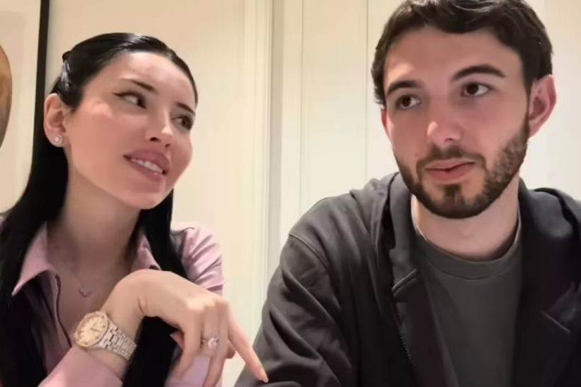 Η ιστορία της Wizard Liz μας έμαθε ότι η «τέλεια ζωή» ίσως να κρύβει πολύ σκοτάδι
