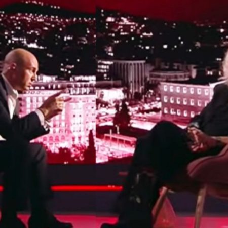 «Δεν είμαι η παρακμή, είμαι η ακμή» είπε ο απολύτως νηφάλιος Καρβέλας στον Μπογδάνο