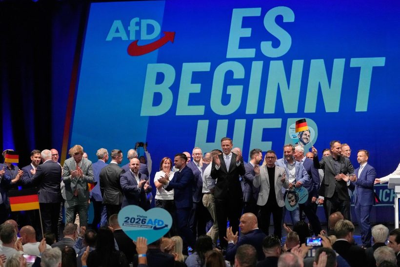 Γερμανία: Η άνοδος της AfD σημαίνει ότι οι ψηφοφόροι της είναι ν@ζi;
