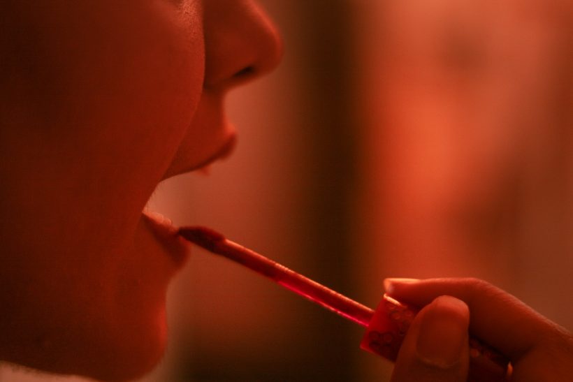 Πώς να δημιουργήσετε την ιδανική εμφάνιση για το πρώτο ραντεβού