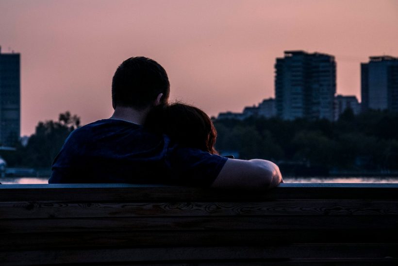 «Δε θέλω σχέση, θέλω εσένα»