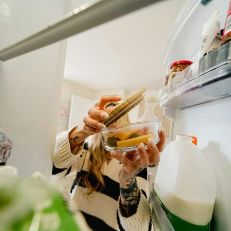 Έχει νόημα ή όχι το «cheat day» στη διατροφή;