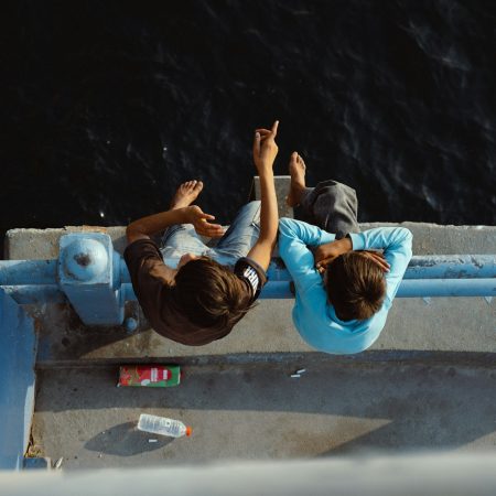 Πώς γίνεται στα προσωπικά των φίλων να είμαστε καλοί και στα δικά μας χάλια;