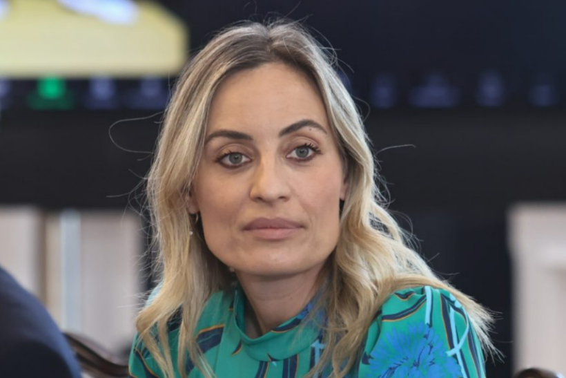 Ξέρετε βρε χαμένοι πόσοι εργοδότες εκβιάζονται από τους εργαζόμενους; Θα σας πει η Νονώρα Μελέτη!