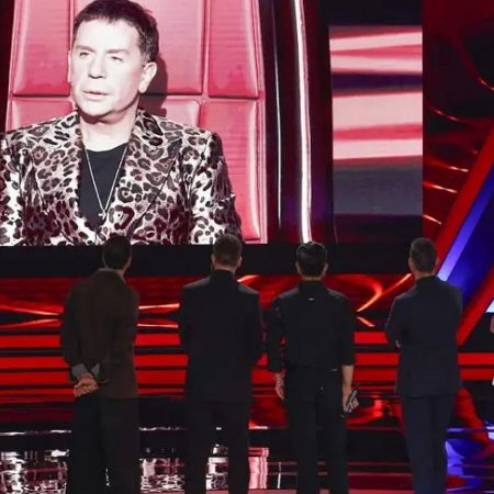 Το Voice ξεκίνησε αλλά η απουσία του Μαζωνάκη ήταν η πιο δυνατή