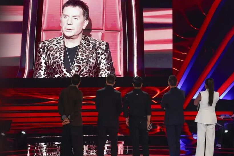 Το Voice ξεκίνησε αλλά η απουσία του Μαζωνάκη ήταν η πιο δυνατή