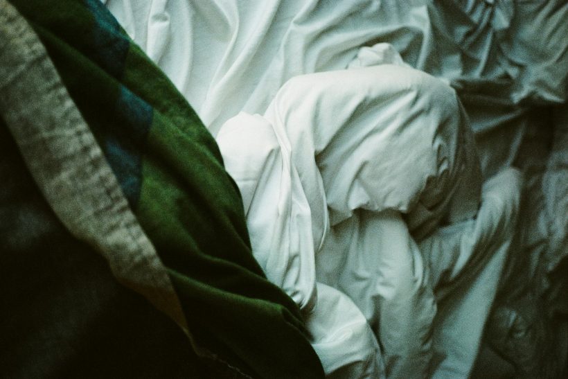 Μια συζήτηση που -δυστυχώς- θα πρέπει να κάνουμε ντυμένοι