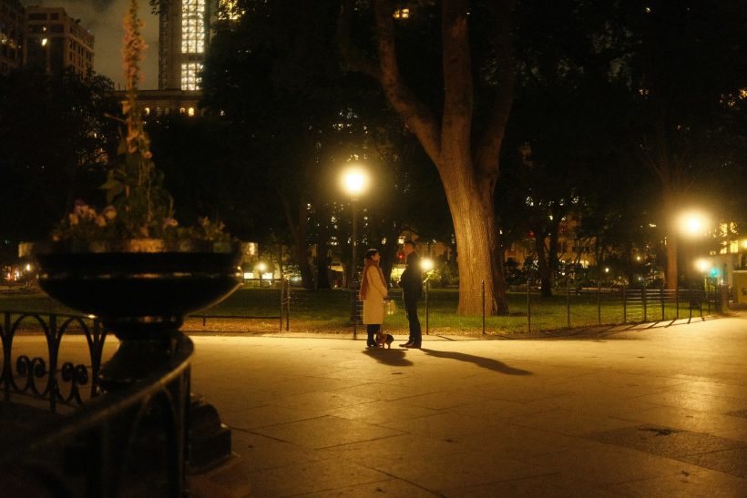 Χωρίσατε Δευτέρα, μόνο που εσύ μέσα σου είχες χωρίσει 6 μήνες πριν